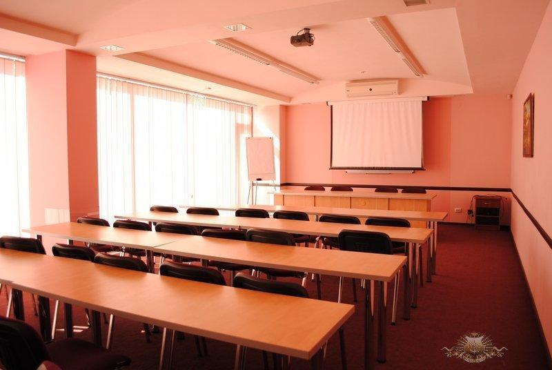 Rassvet Hotell Dnipro Exteriör bild